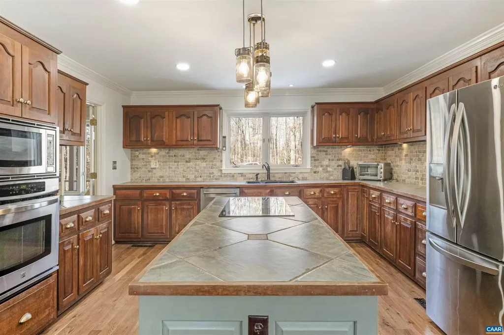 270 Spring Lane Charlottesville VA 22903