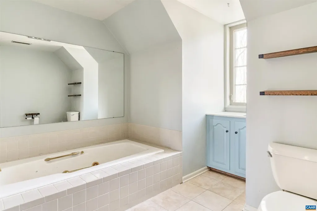 270 Spring Lane Charlottesville VA 22903