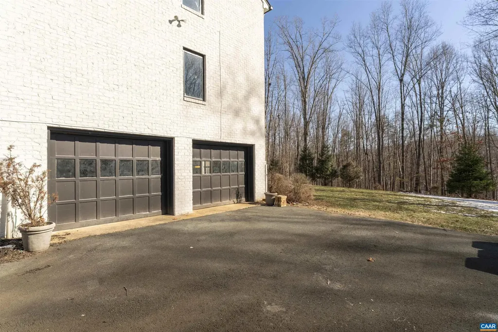 270 Spring Lane Charlottesville VA 22903