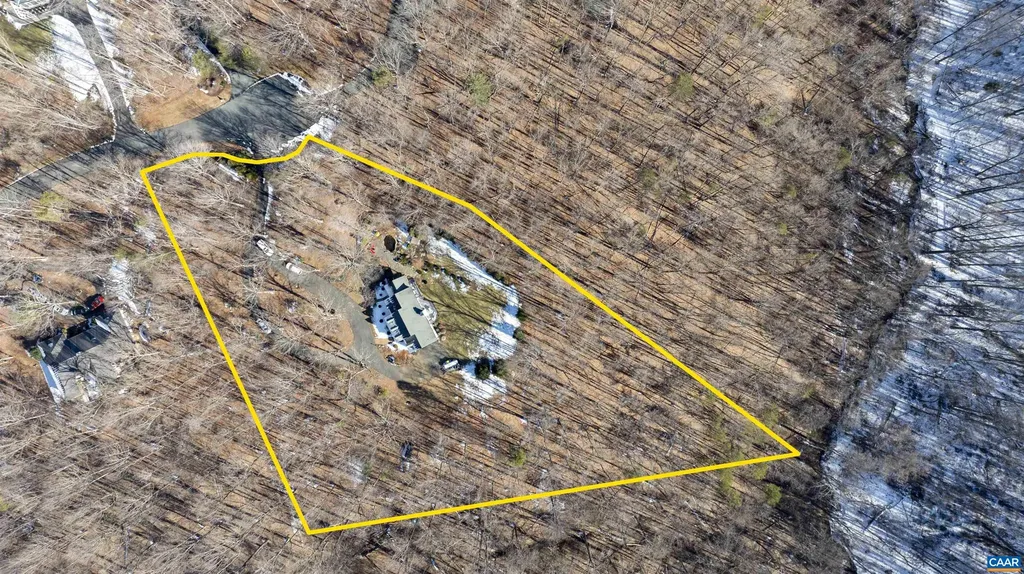 270 Spring Lane Charlottesville VA 22903