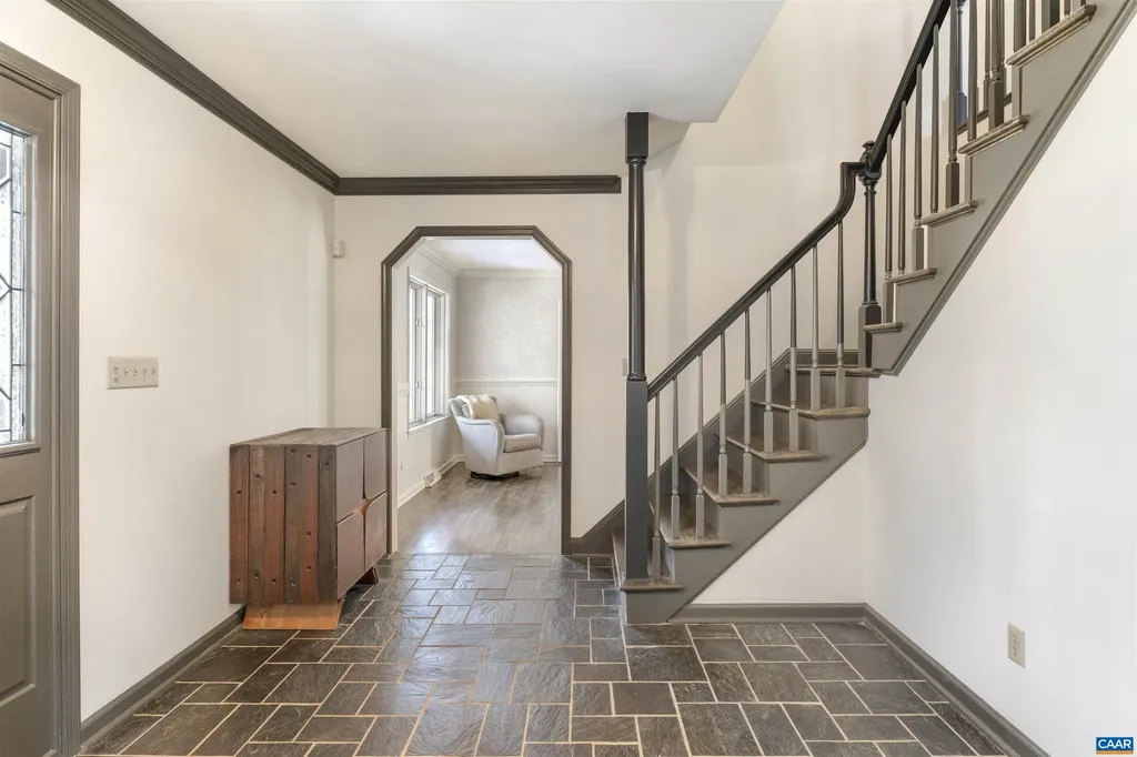 270 Spring Lane Charlottesville VA 22903