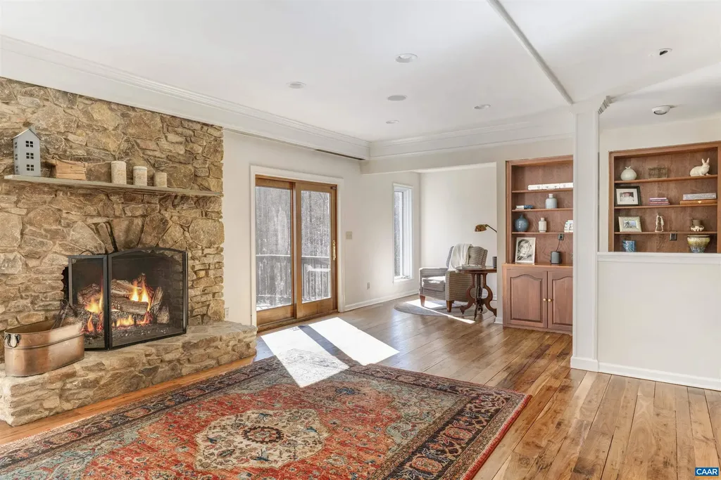 270 Spring Lane Charlottesville VA 22903