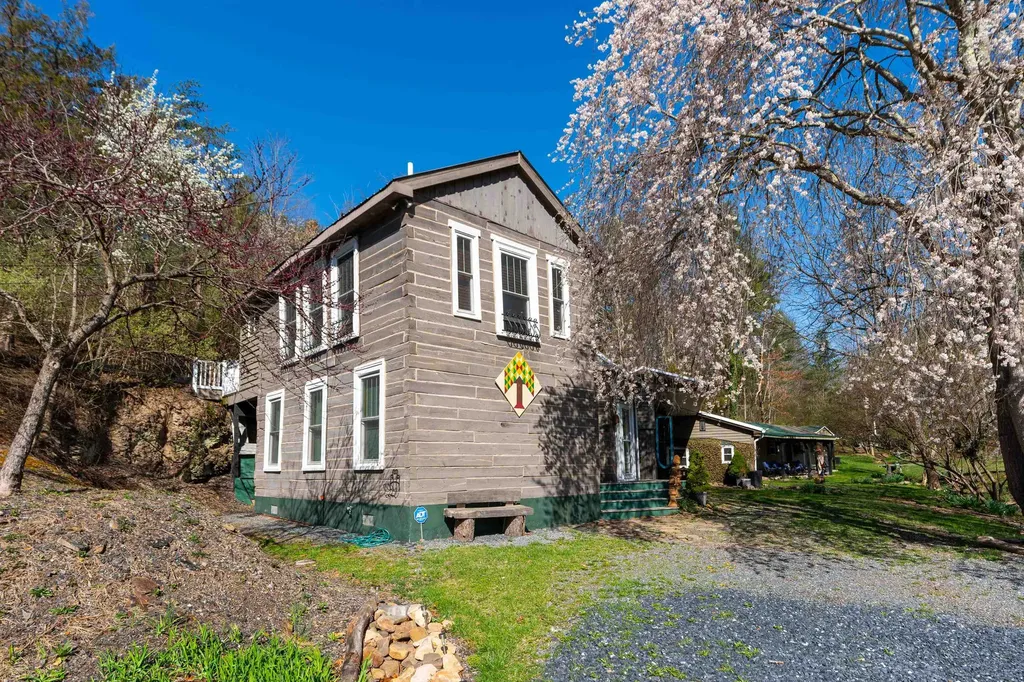 2665 Deerfield Valley Road Deerfield VA 24432