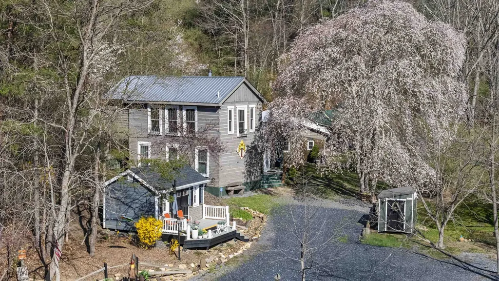 2665 Deerfield Valley Road Deerfield VA 24432