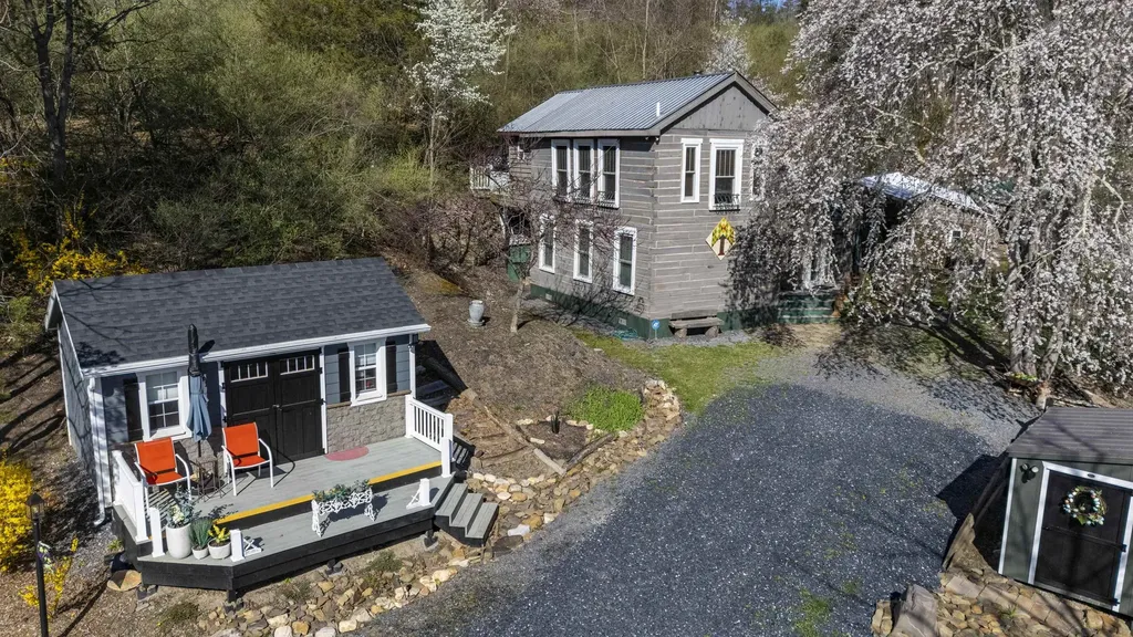 2665 Deerfield Valley Road Deerfield VA 24432