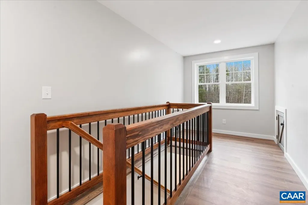 7837 West River Road Scottsville VA 24590