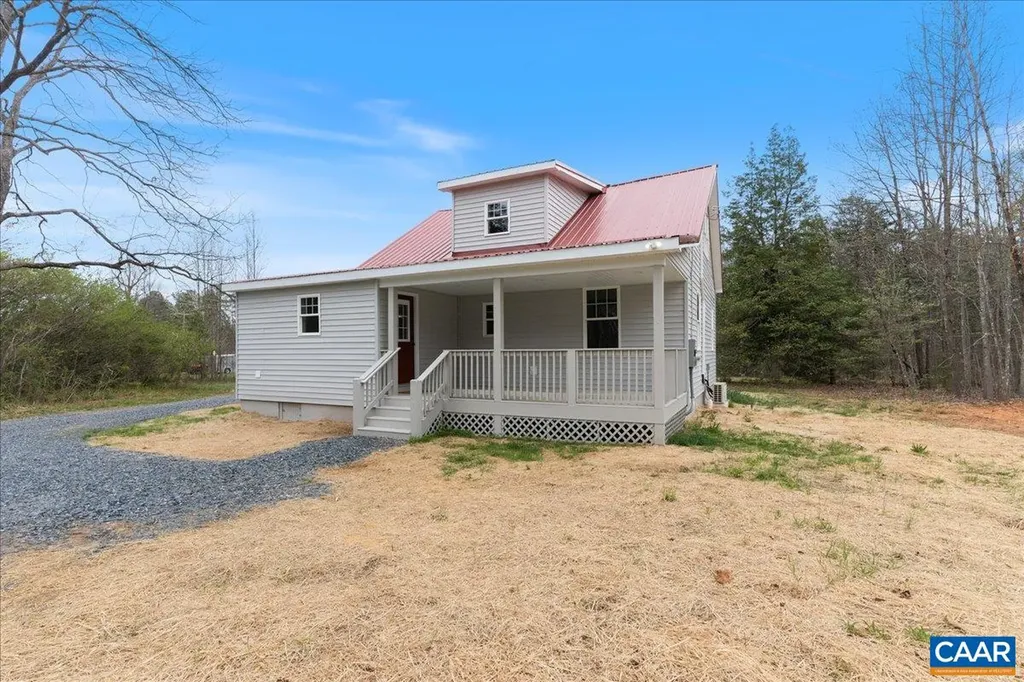 7837 West River Road Scottsville VA 24590