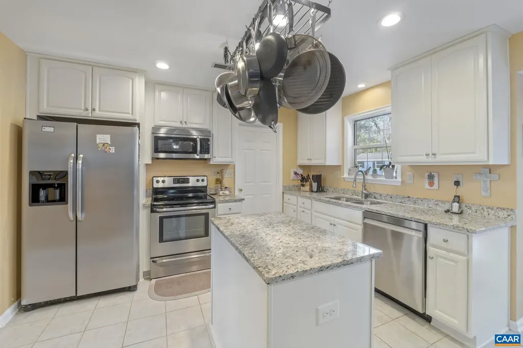 3141 Crossfield Lane Charlottesville VA 22911