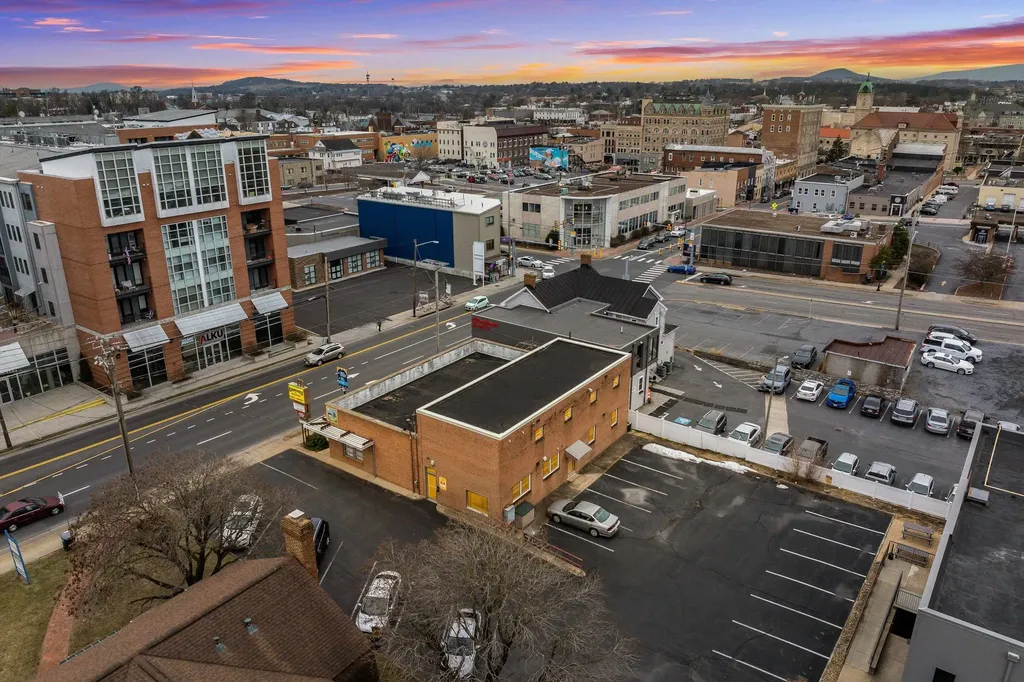 234 Market Street E Harrisonburg VA 22801