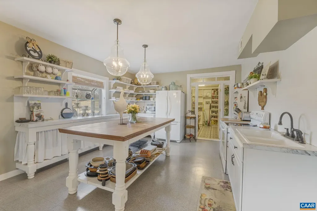 14202 Madison Run Road Gordonsville VA 22942