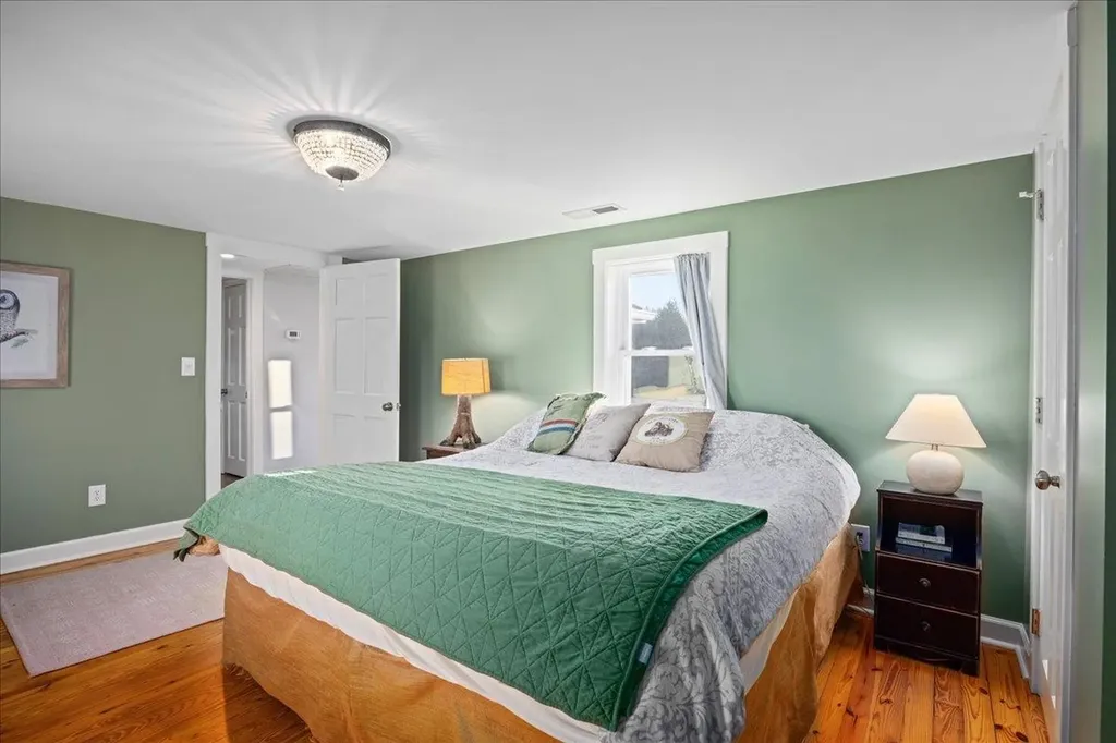 6772 South East Side Highway Elkton VA 22827