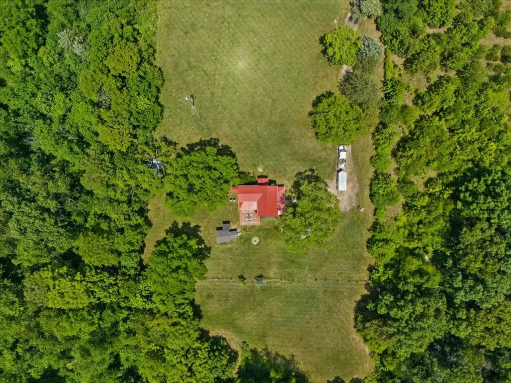 6772 South East Side Highway Elkton VA 22827