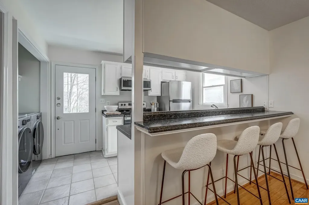 3595 Jumpers Ridge Road Keswick VA 22947