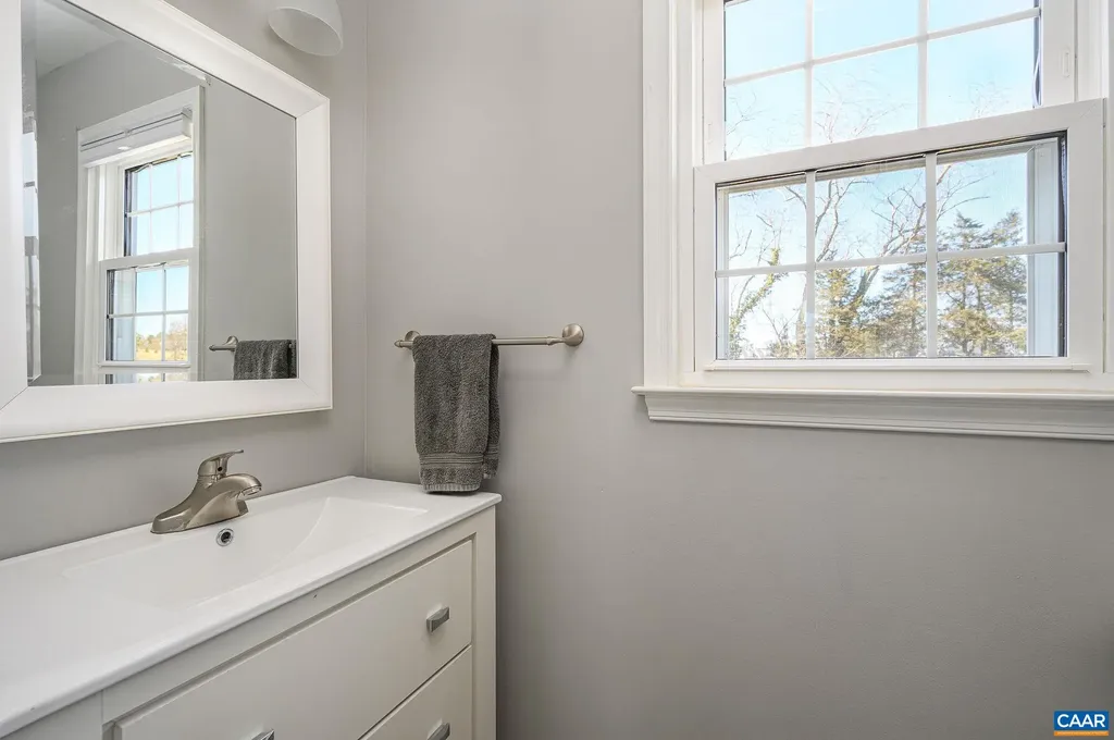 2706 Dunromin Road Charlottesville VA 22901