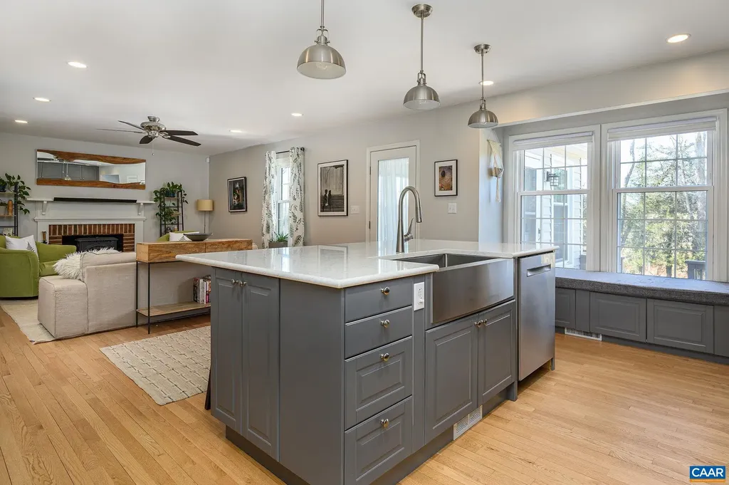 2706 Dunromin Road Charlottesville VA 22901