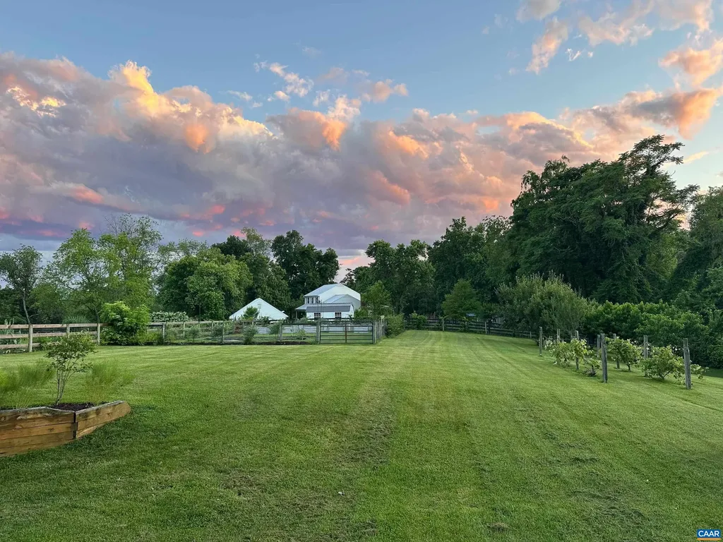 2706 Dunromin Road Charlottesville VA 22901