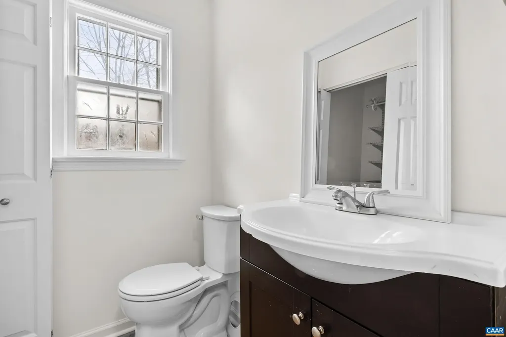 2640 Warwick Place Earlysville VA 22936