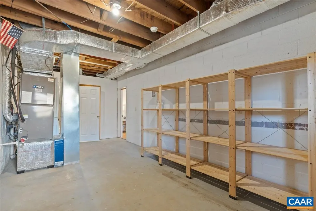 203 Logtrac Road Stanardsville VA 22973