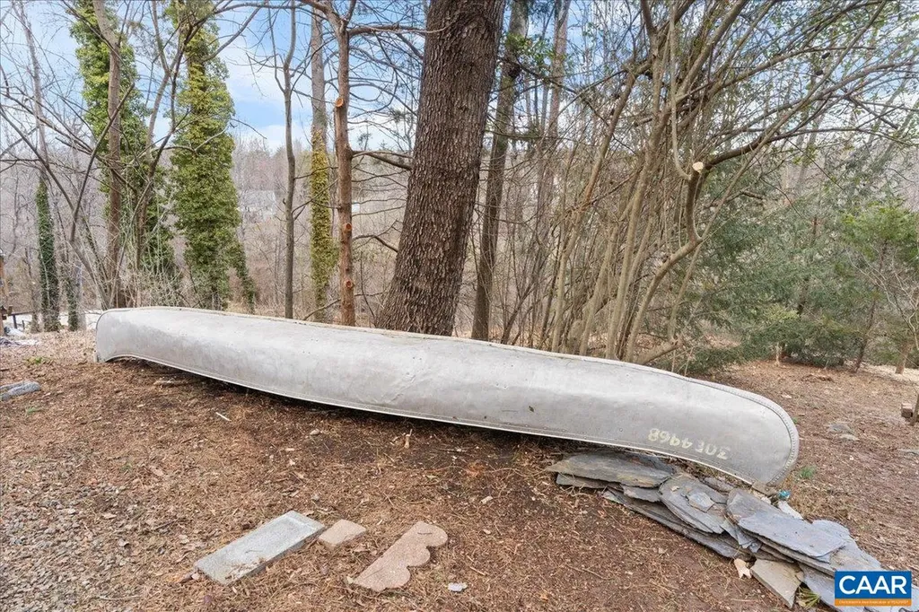 203 Logtrac Road Stanardsville VA 22973