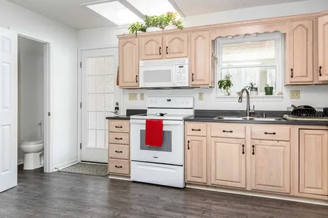 387 Mount Crawford Avenue Bridgewater VA 22812