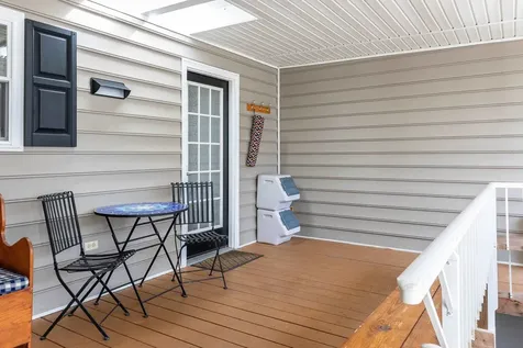 387 Mount Crawford Avenue Bridgewater VA 22812