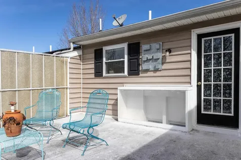 387 Mount Crawford Avenue Bridgewater VA 22812