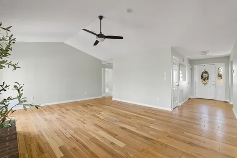 328 Westminister Drive Fishersville VA 22939
