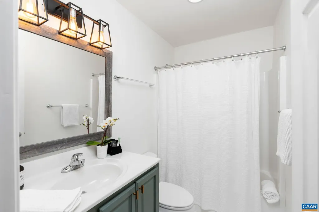 57 Pounding Branch Road Afton VA 22920