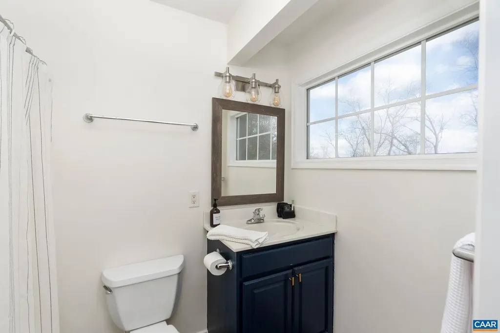 57 Pounding Branch Road Afton VA 22920