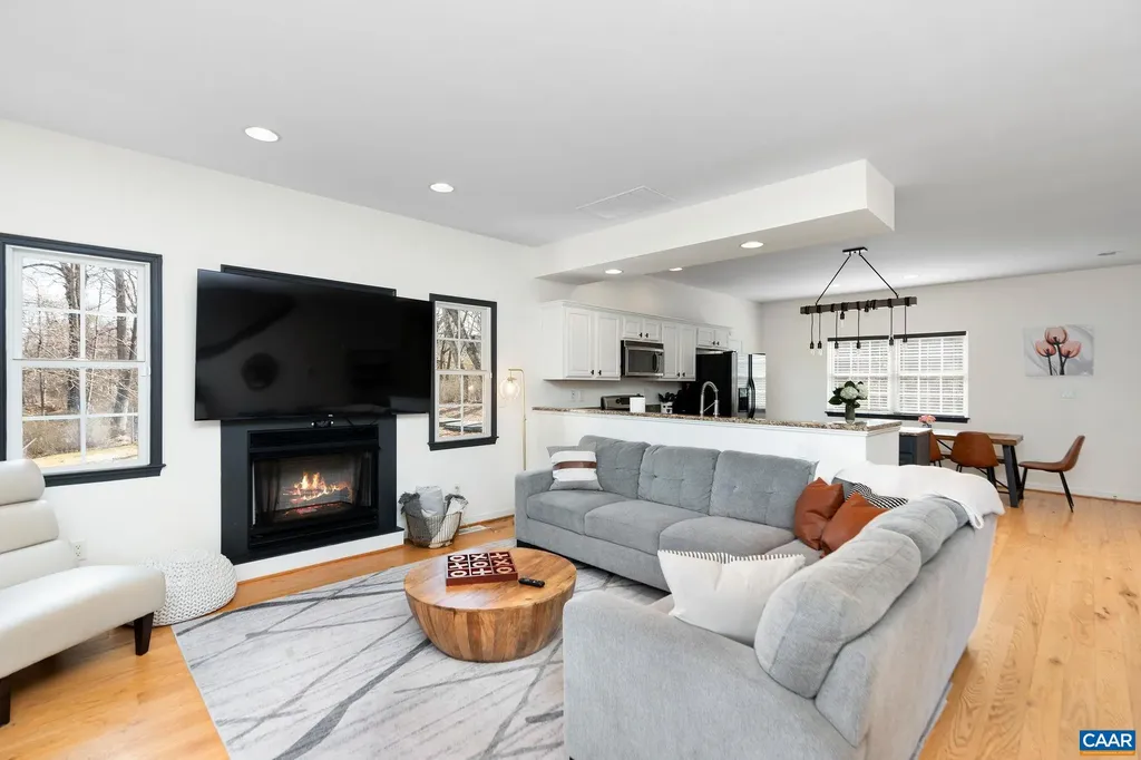 57 Pounding Branch Road Afton VA 22920