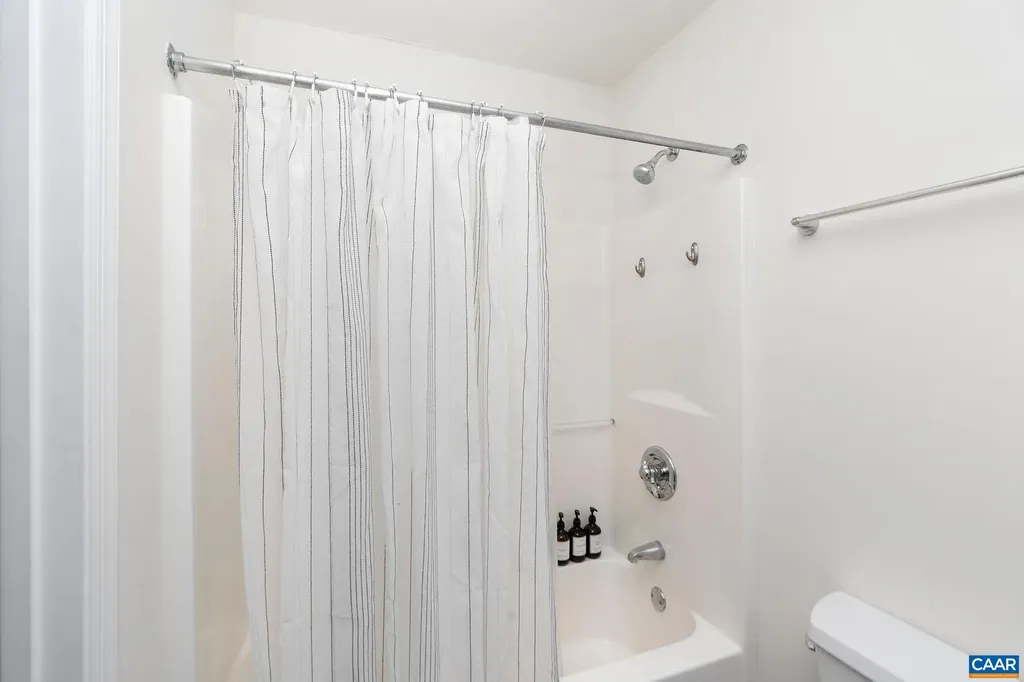 57 Pounding Branch Road Afton VA 22920