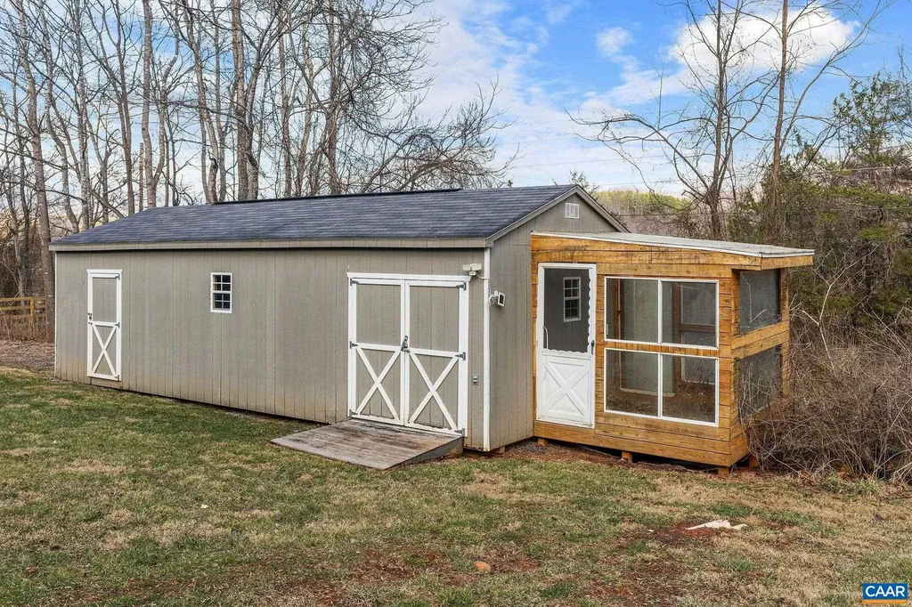 57 Pounding Branch Road Afton VA 22920