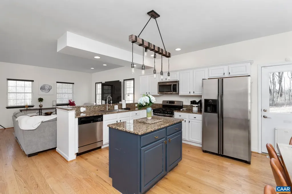 57 Pounding Branch Road Afton VA 22920