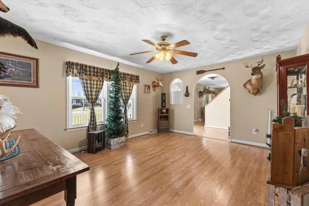 18785 Red Brush Road Elkton VA 22827