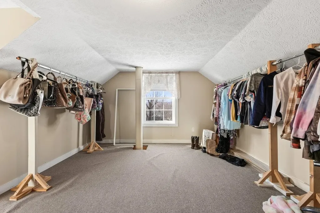 18785 Red Brush Road Elkton VA 22827