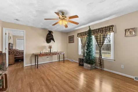 18785 Red Brush Road Elkton VA 22827