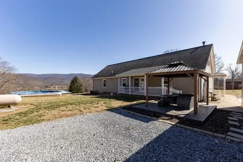 18785 Red Brush Road Elkton VA 22827