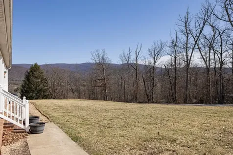 18785 Red Brush Road Elkton VA 22827