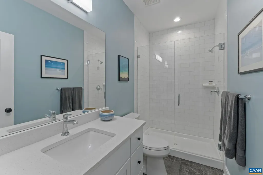 419 Lochlyn Hill Drive Charlottesville VA 22901