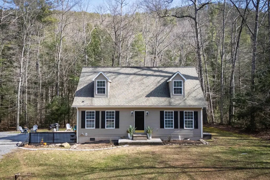 9601 Briery Branch Road Dayton VA 22821