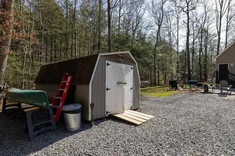 9601 Briery Branch Road Dayton VA 22821