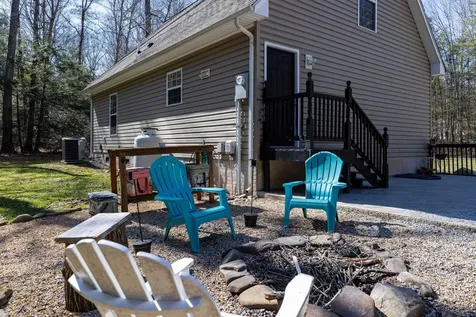 9601 Briery Branch Road Dayton VA 22821