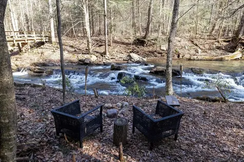 9601 Briery Branch Road Dayton VA 22821