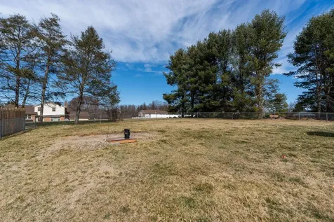 2208 Davis Road Waynesboro VA 22980