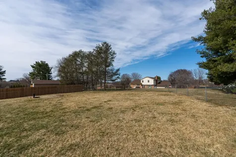 2208 Davis Road Waynesboro VA 22980