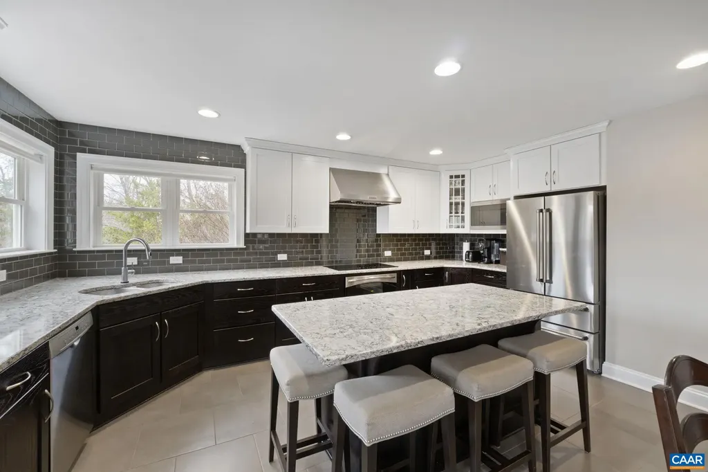 1830 Bentivar Drive Charlottesville VA 22911