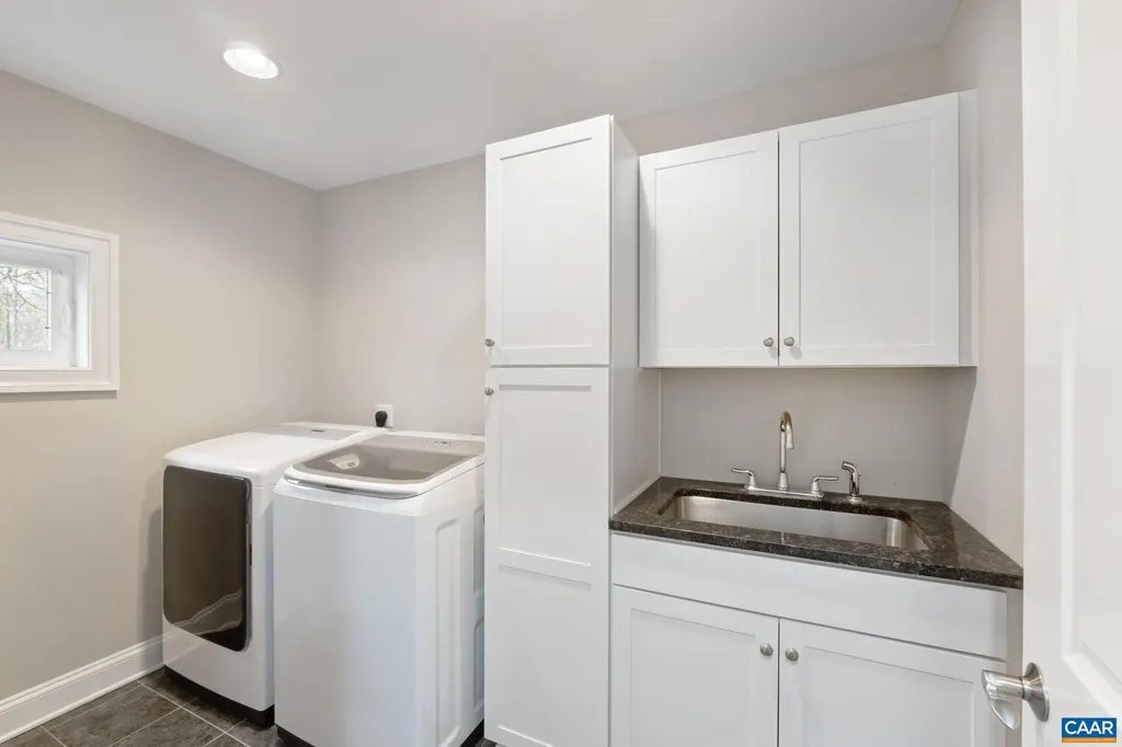 1830 Bentivar Drive Charlottesville VA 22911