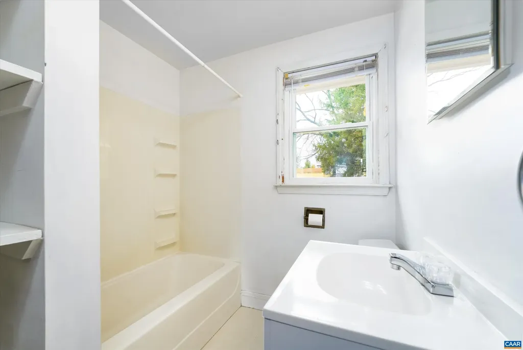 1003 Druid Avenue Charlottesville VA 22902