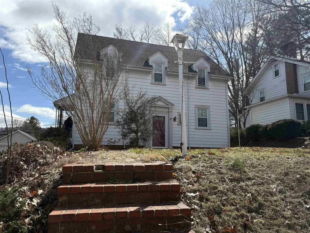 844 Lyndhurst Road Waynesboro VA 22980