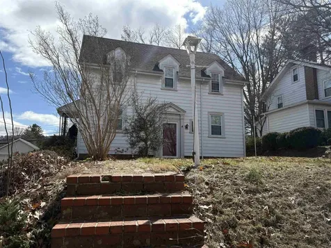 844 Lyndhurst Road Waynesboro VA 22980